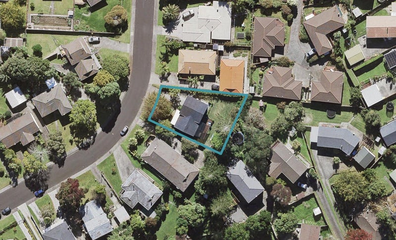 3 Jenelin Road, Glendene, Auckland - Carousel 1