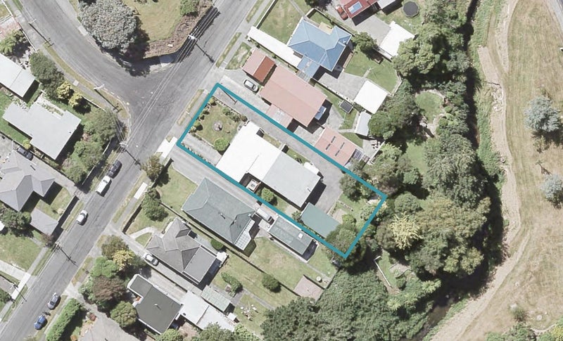 1/7 Stanley Street, Wainuiomata, Lower Hutt - Carousel 1