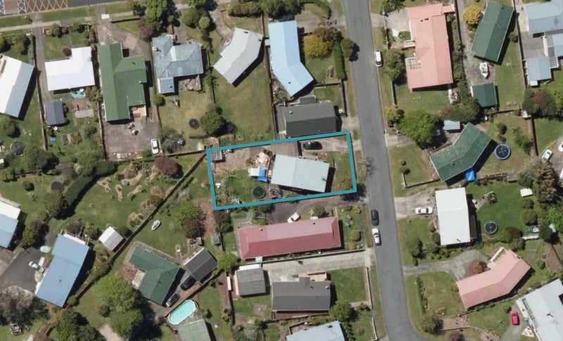 2 Hawea Place, Tikipunga, Whangarei - Carousel 1