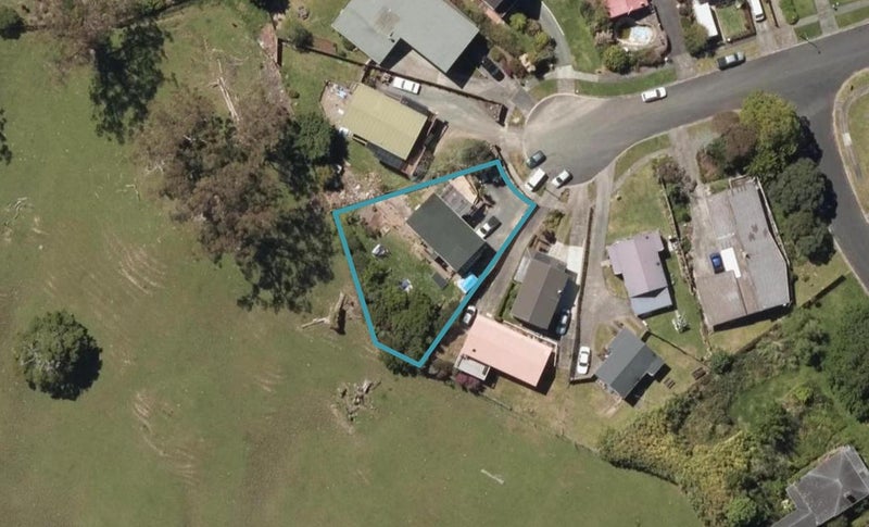 21 Awatea Street, Raumanga, Whangarei - Carousel 1