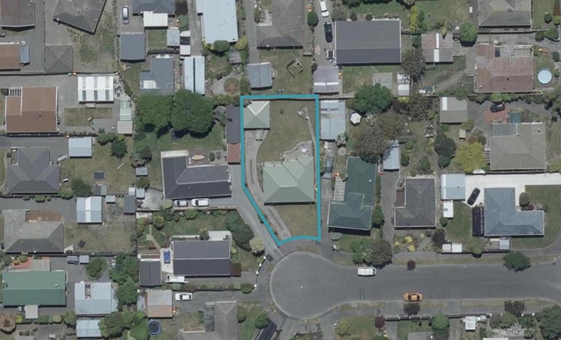8 Elder Place, Parklands, Christchurch - Carousel 1