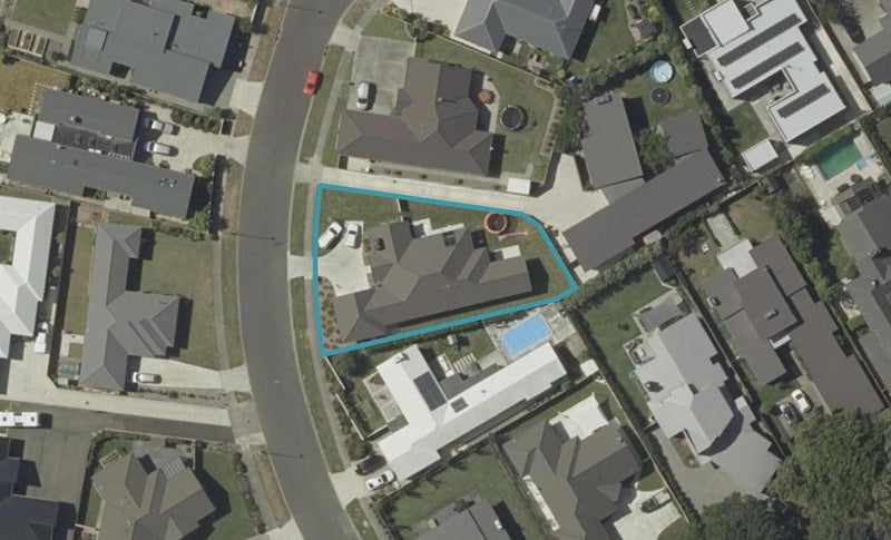 6 Doncaster Court, Awapuni, Palmerston North - Carousel 1