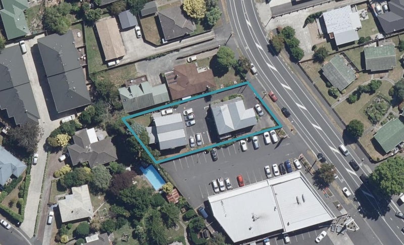 9B Peachgrove Road, Hamilton East, Hamilton - Carousel 1