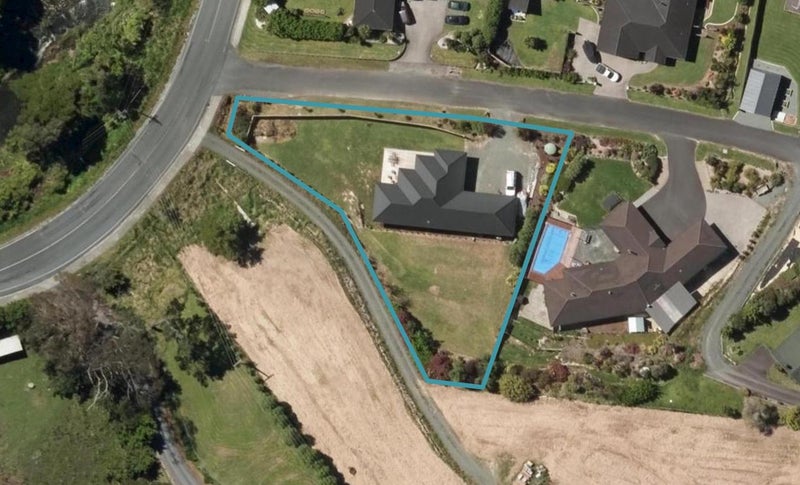 102A Whareora Road, Whangarei - Carousel 1