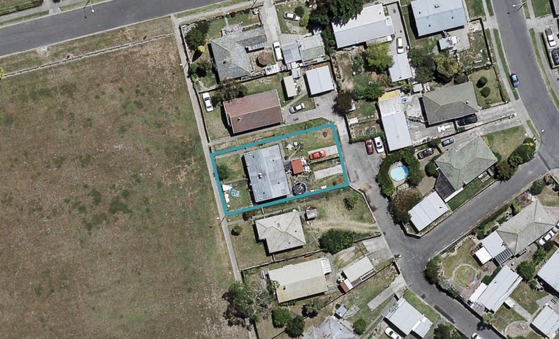 42 Hislop Avenue, Onekawa, Napier - Carousel 1