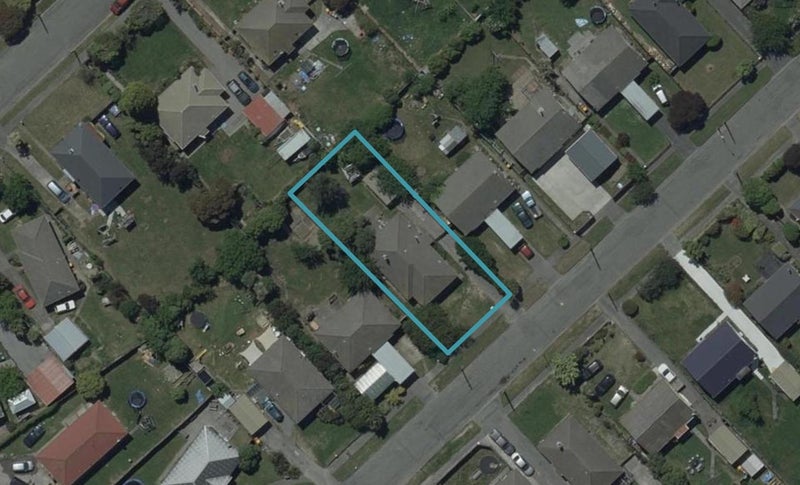 32 Avro Crescent, Hornby, Christchurch - Carousel 1