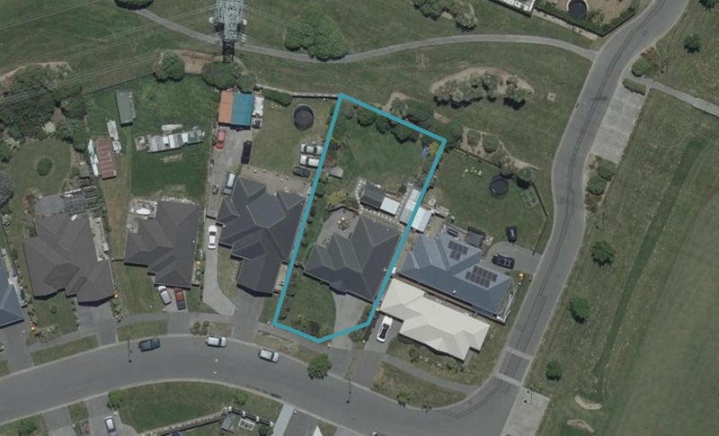 25 Little Oaks Drive, Yaldhurst, Christchurch - Carousel 1