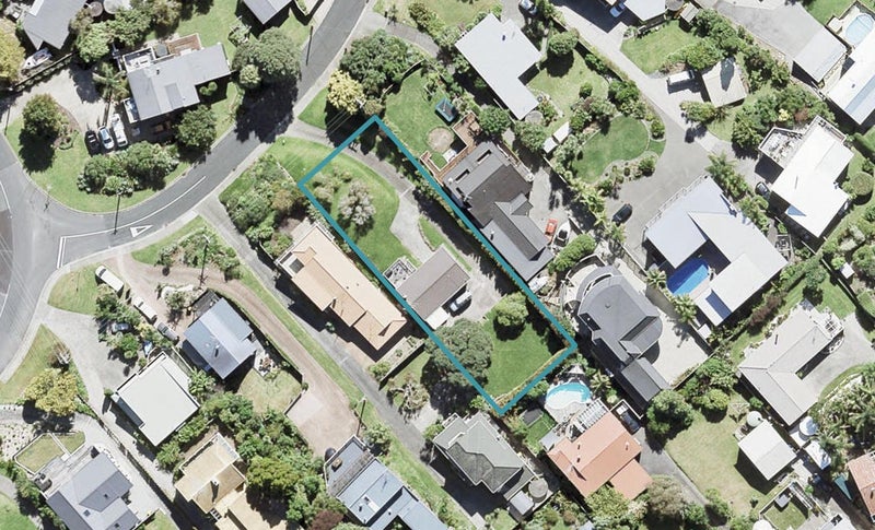 5 Brown Street, Manly, Whangaparaoa - Carousel 1