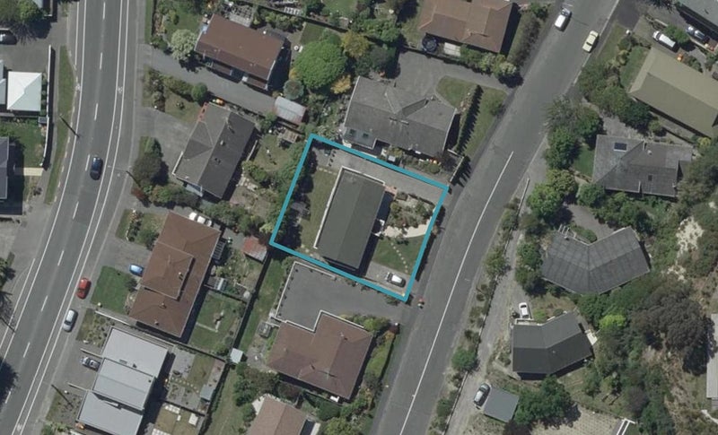 16 Parklands Drive, Huntsbury, Christchurch - Carousel 1