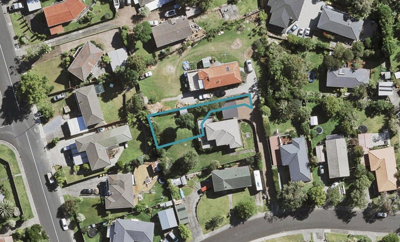 4C Terra Nova Street, Glen Eden, Auckland - Carousel 1