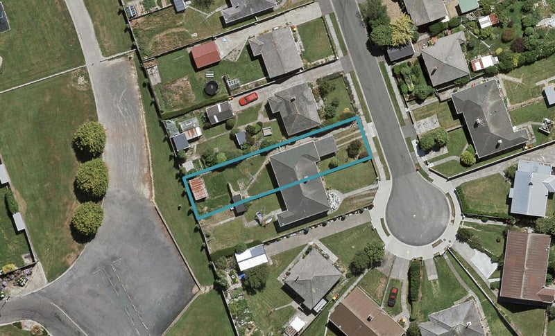 17 Lockerbie Street, Turnbull Thomson Park, Invercargill - Carousel 1