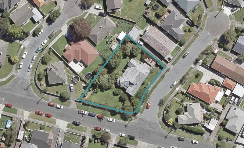 7 Brees Street, Epuni, Lower Hutt - Carousel 1