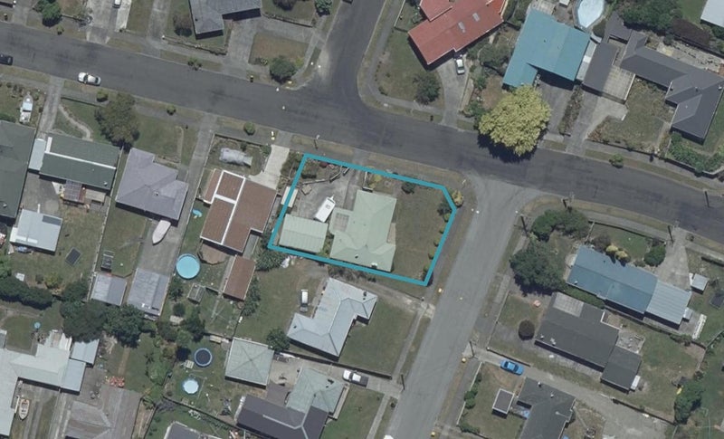32 McClure Street, Feilding, Feilding - Carousel 1