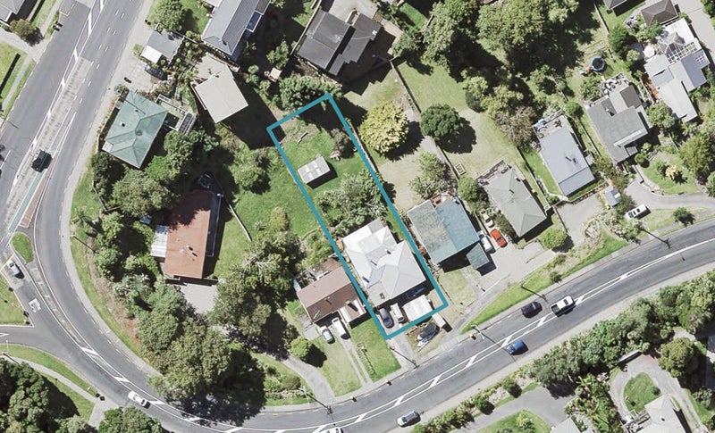 675 Beach Road, Rothesay Bay, Auckland - Carousel 1