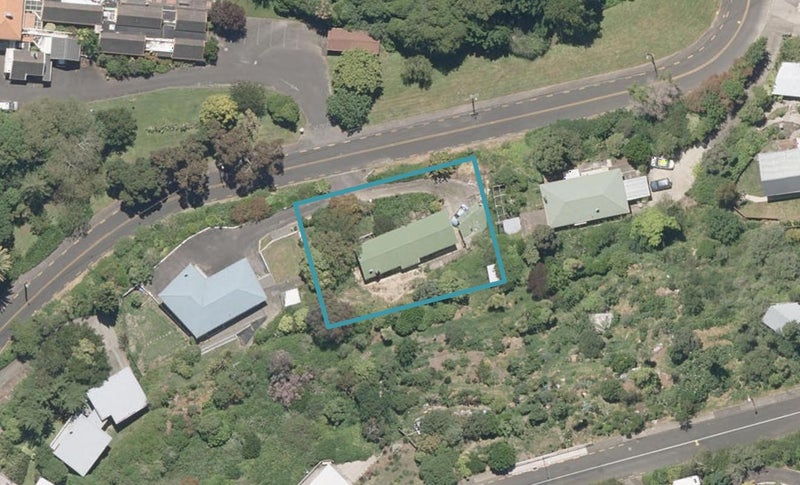 14 Mount View Road, Bastia Hill, Whanganui - Carousel 1