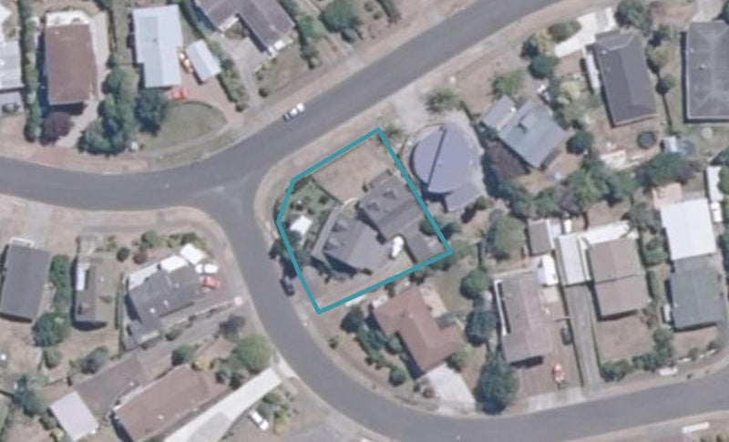 19 Gladstone Grove, Richmond Heights, Taupo - Carousel 1