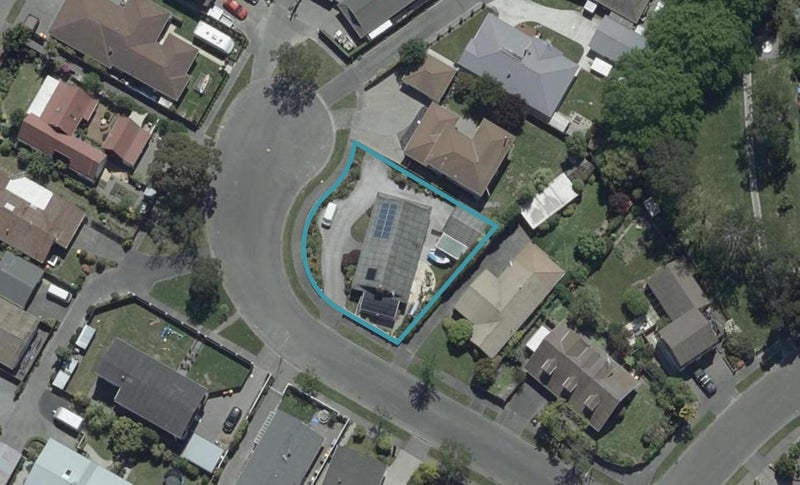 10 Cintra Place, Casebrook, Christchurch - Carousel 1