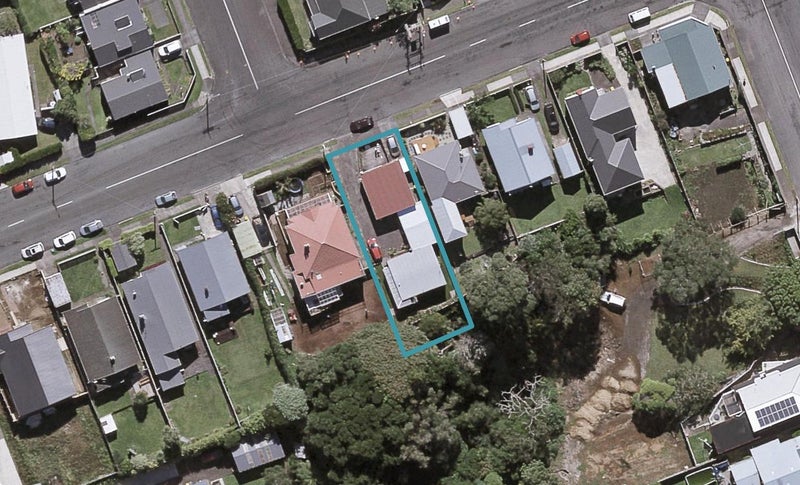 18B Ngaio Street, Strandon, New Plymouth - Carousel 1