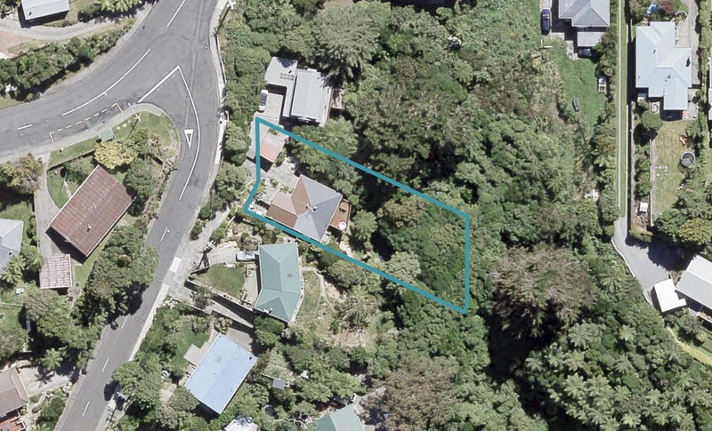 184 Miromiro Road, Normandale, Lower Hutt - Carousel 1