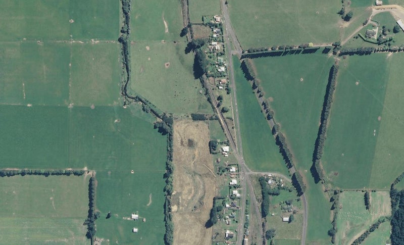 7 Russell Street, Wairio, Otautau - Carousel 1