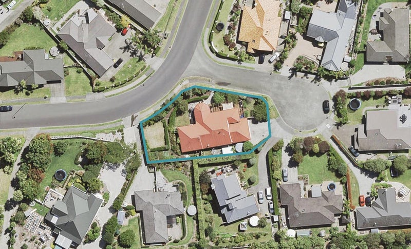 2 Grassfield Place, Waimauku, Waimauku - Carousel 1