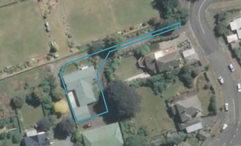 34 Te Weka Street, Maori Hill, Timaru - Carousel 1