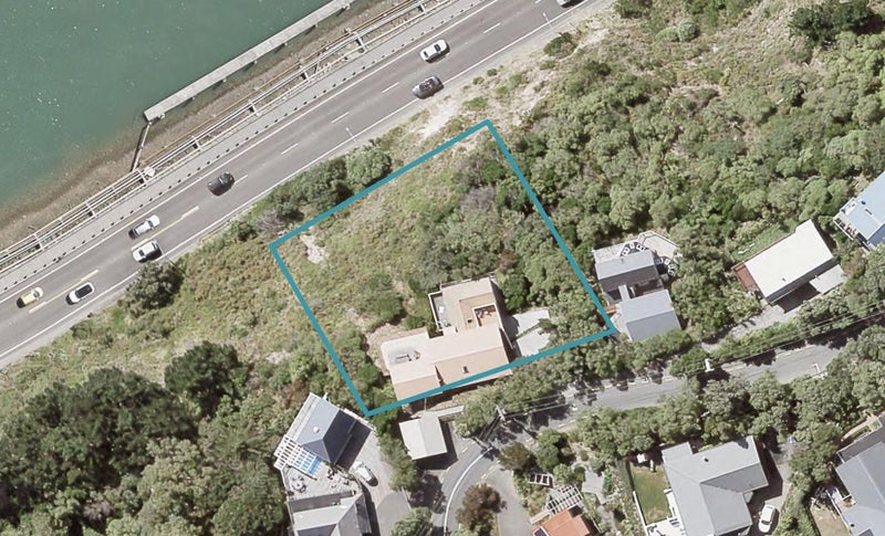 3 Nikau Road, Point Howard, Lower Hutt - Carousel 1