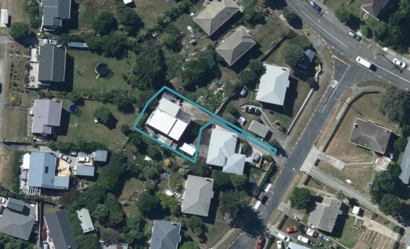 4A Hiwi Crescent, Titahi Bay, Porirua - Carousel 1