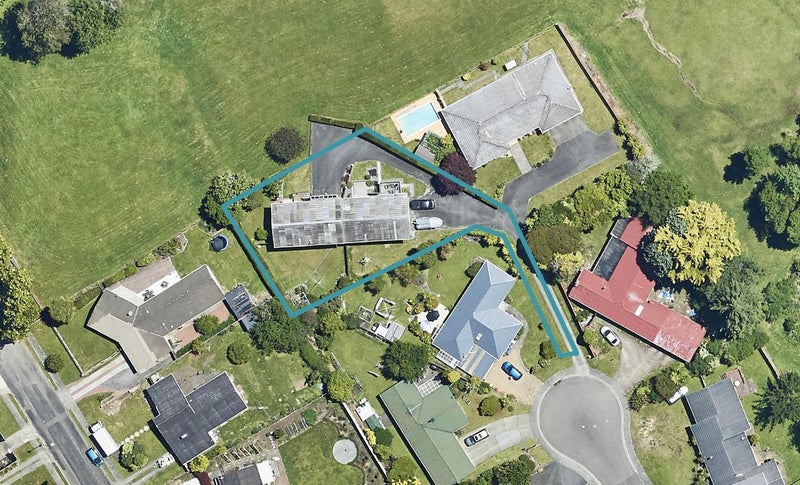 17A Campbell Place, Pukehangi, Rotorua - Carousel 1
