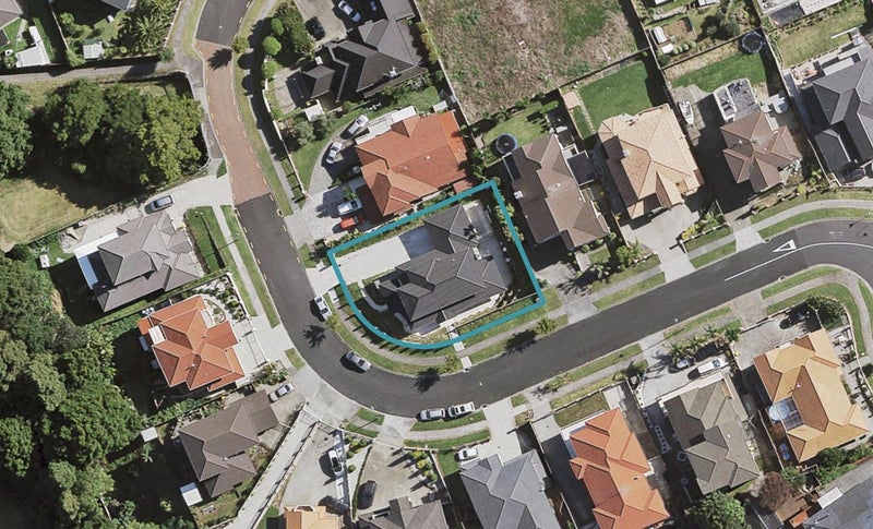 9 The Enclave, Totara Heights, Auckland - Carousel 1
