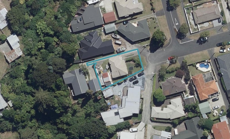 17 Darley Street, Maeroa, Hamilton - Carousel 1