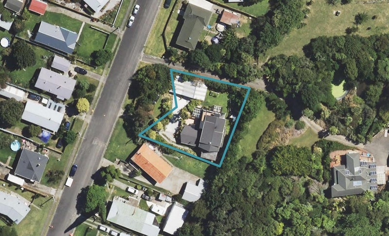 133 Herschell Road, Outer Kaiti, Gisborne - Carousel 1