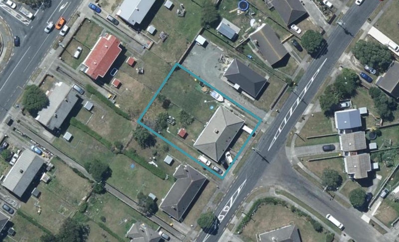 23 Astrolabe Street, Cannons Creek, Porirua - Carousel 1