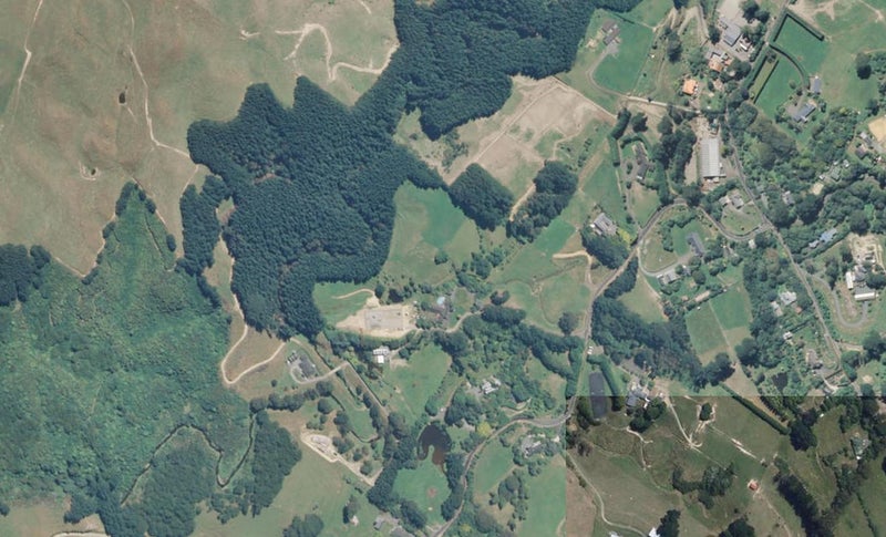 40 Takarau Gorge Road, Ohariu, Wellington - Carousel 1