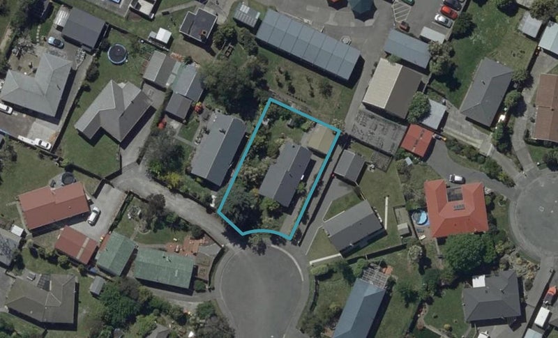 15 Brenda Place, Halswell, Christchurch - Carousel 1