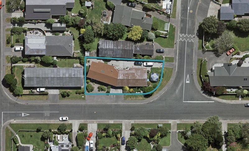 2 Cruickshank Crescent, Rosedale, Invercargill - Carousel 1