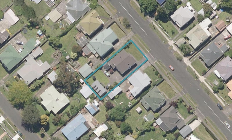 70 Jellicoe Street, Whanganui East, Whanganui - Carousel 1