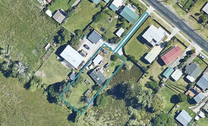 372 Pukehina Parade, Pukehina, Te Puke - Carousel 1