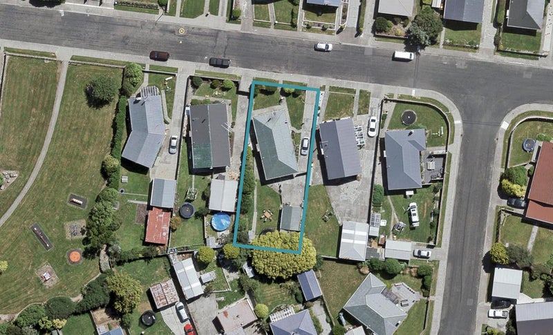 33 Moray Crescent, Grasmere, Invercargill - Carousel 1