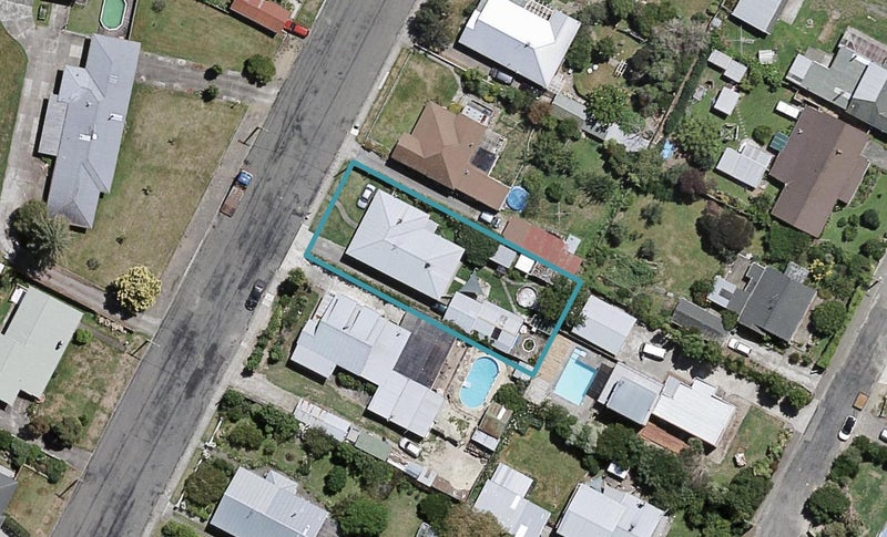 16 Melville Street, Waipawa, Waipawa - Carousel 1