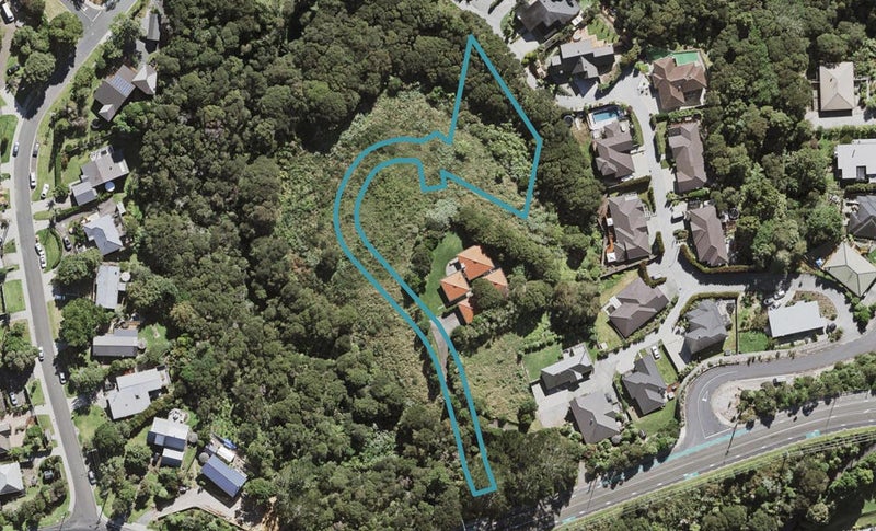 16 Koru Lane, Greenhithe, Auckland - Carousel 1