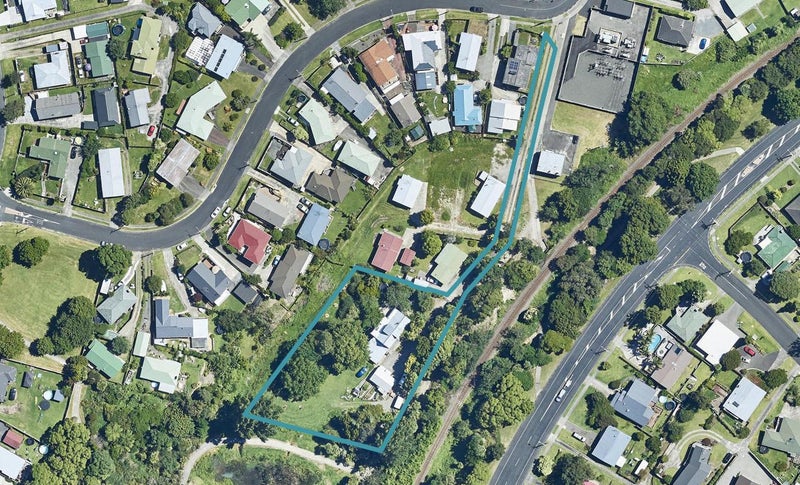 36F Meadowland Street, Matua, Tauranga - Carousel 1