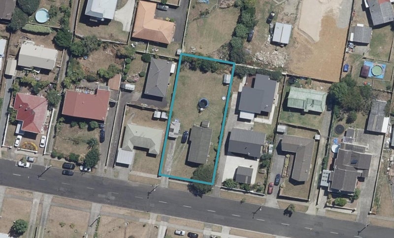 29 Cowley Drive, Temple View, Hamilton - Carousel 1