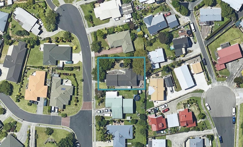 86 Townhead Crescent, Bethlehem, Tauranga - Carousel 1