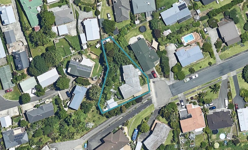 25 Lebanon Street, Judea, Tauranga - Carousel 1