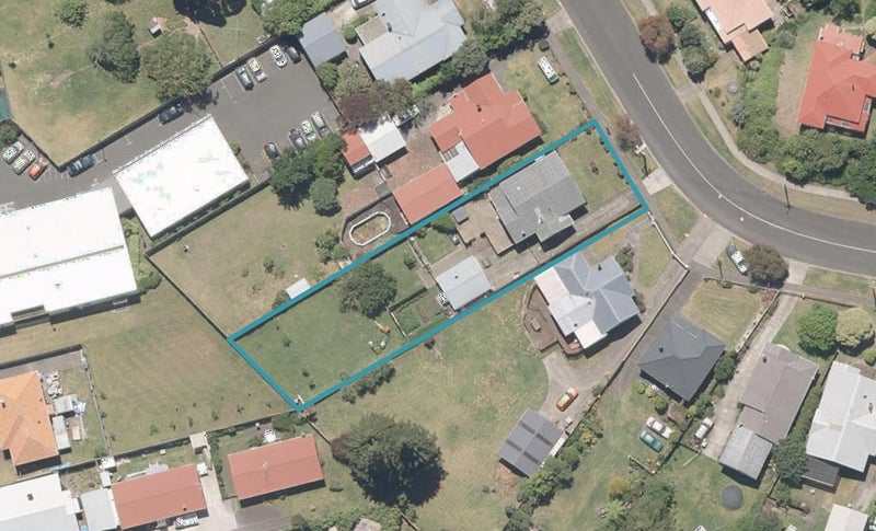 105 Gonville Avenue, Gonville, Whanganui - Carousel 1
