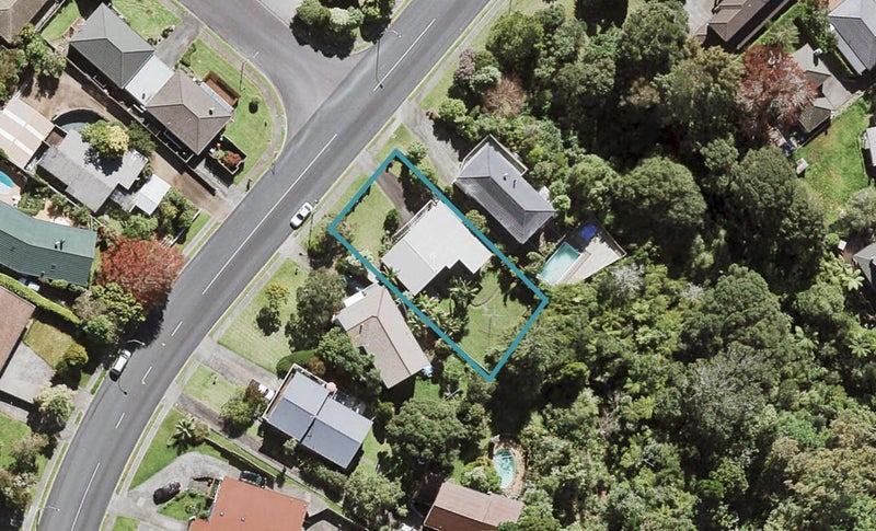 28 Halsey Drive, Lynfield, Auckland - Carousel 1
