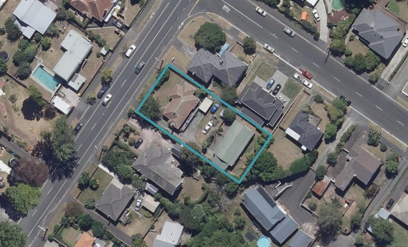22 Masters Avenue, Hillcrest, Hamilton - Carousel 1