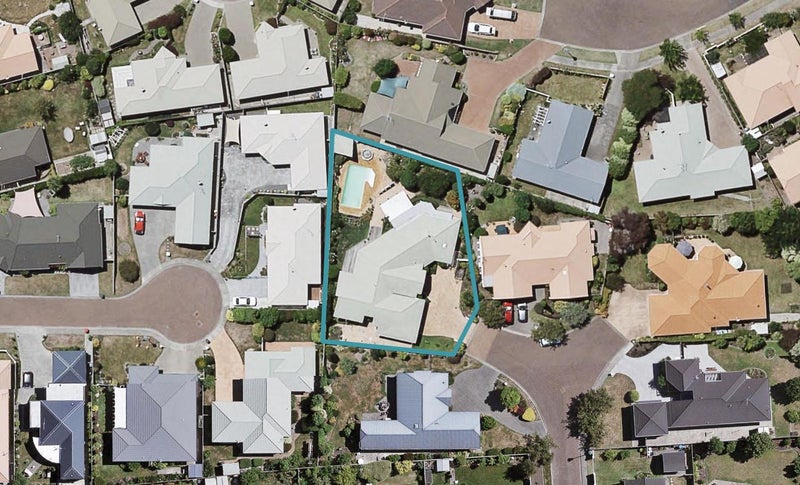 5 Regent Way, Taradale, Napier - Carousel 1