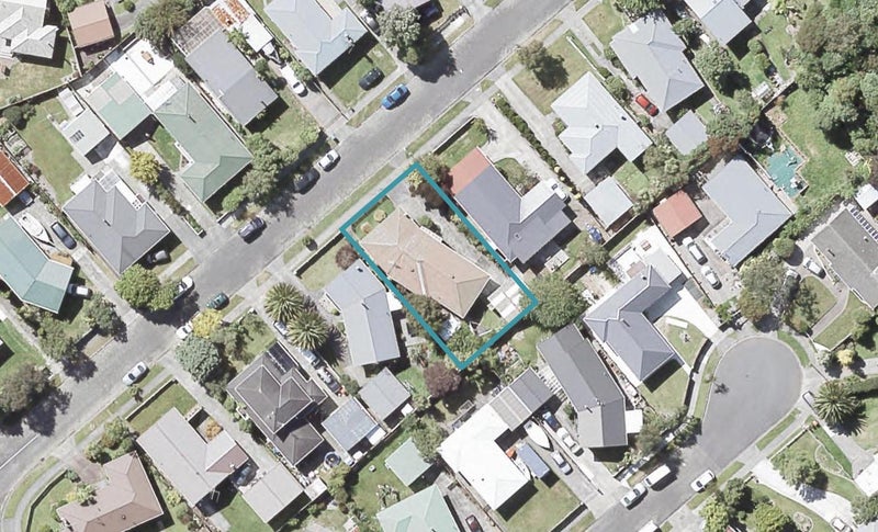 10 Mitimiti Grove, Wainuiomata, Lower Hutt - Carousel 1